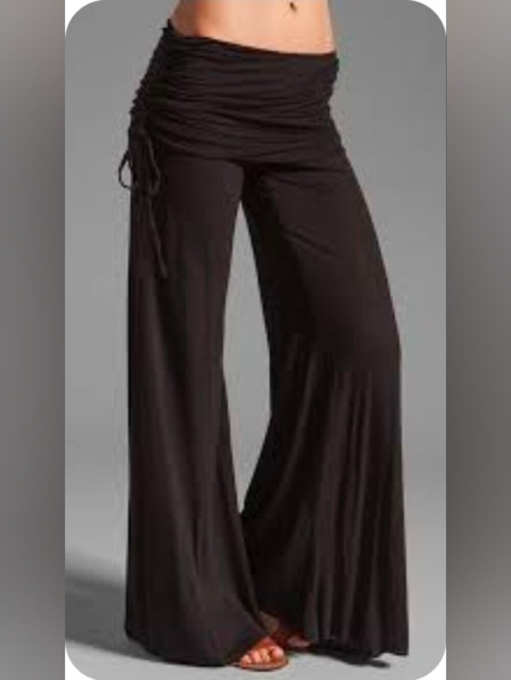 NWT/ YOUNG, FABULOUS & BROKE. Sierra Pant black  fold-over Pants Medium